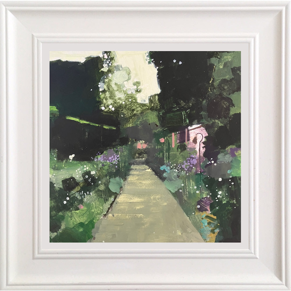 Green border with Aliums