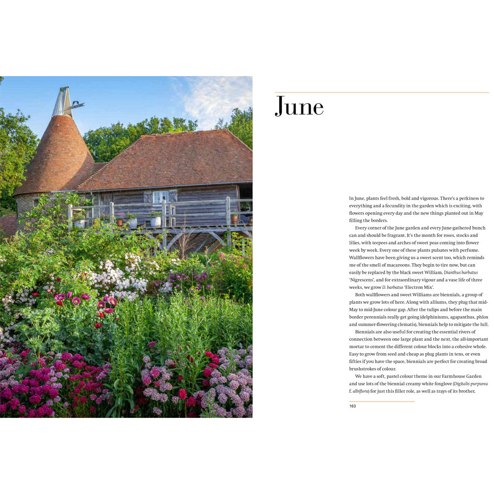 Year Full of Flowers By Sarah Raven & Jonathan Buckley