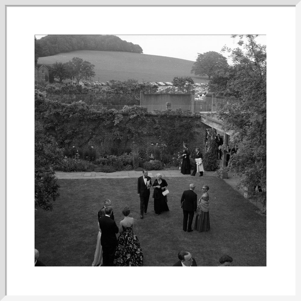 Audiences at Glyndebourne, 1951 Glyndebourne Shop