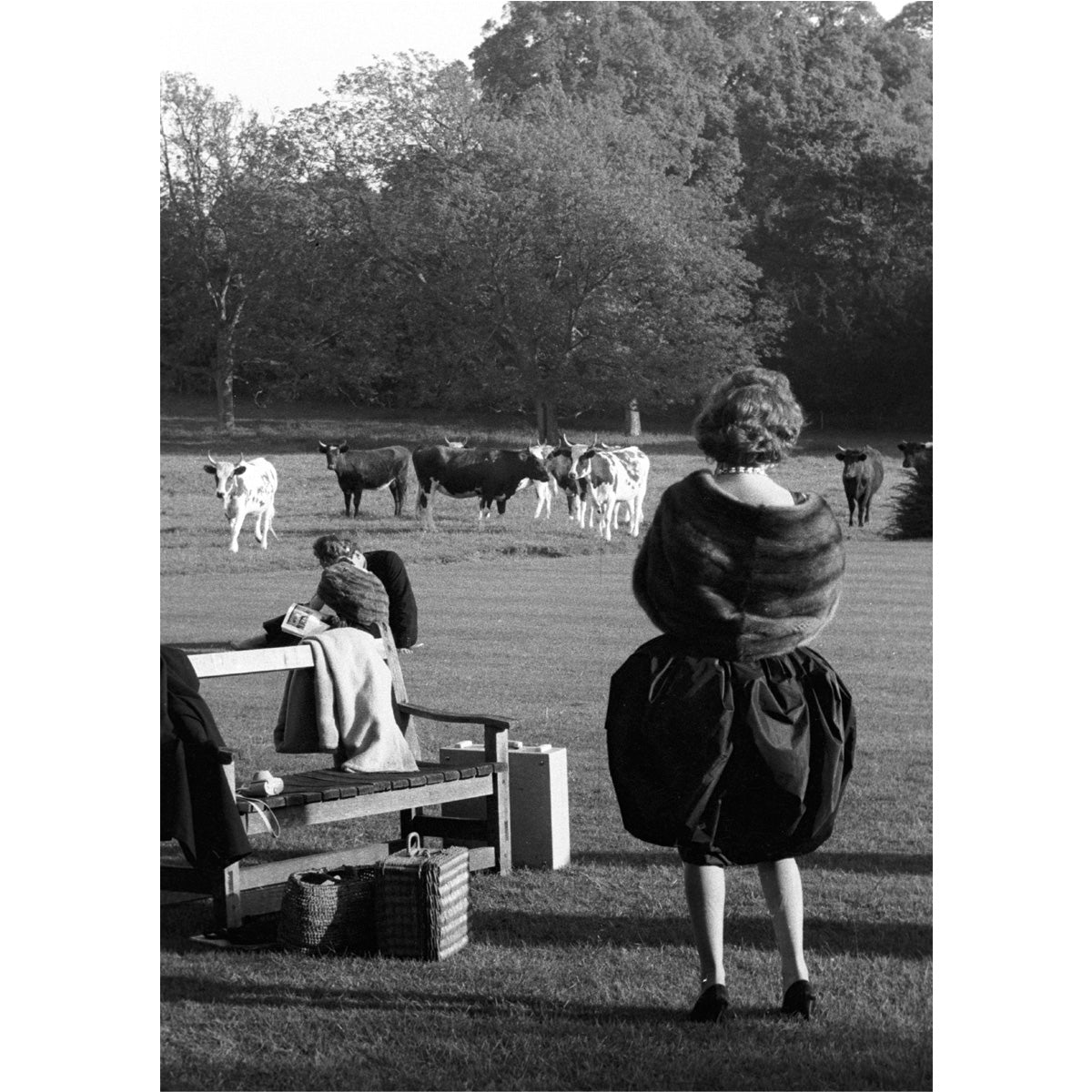 Glyndebourne Audience Members, 1958 Greetings Card Glyndebourne Shop