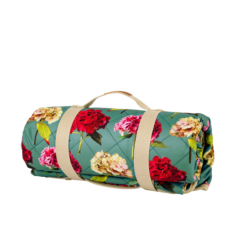 Hydrangea Quilted Picnic Blanket