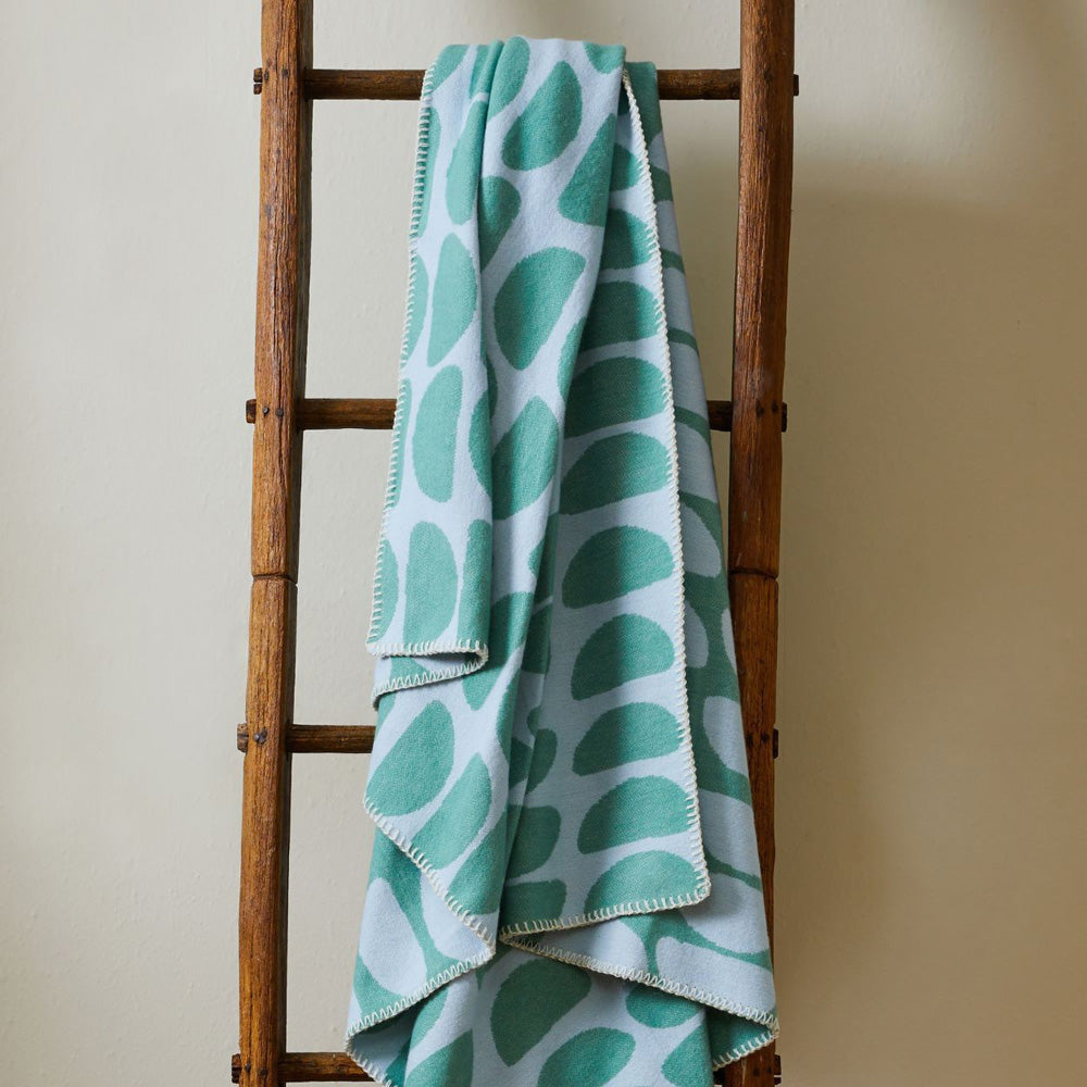 Halfmoon Green Cotton Throw