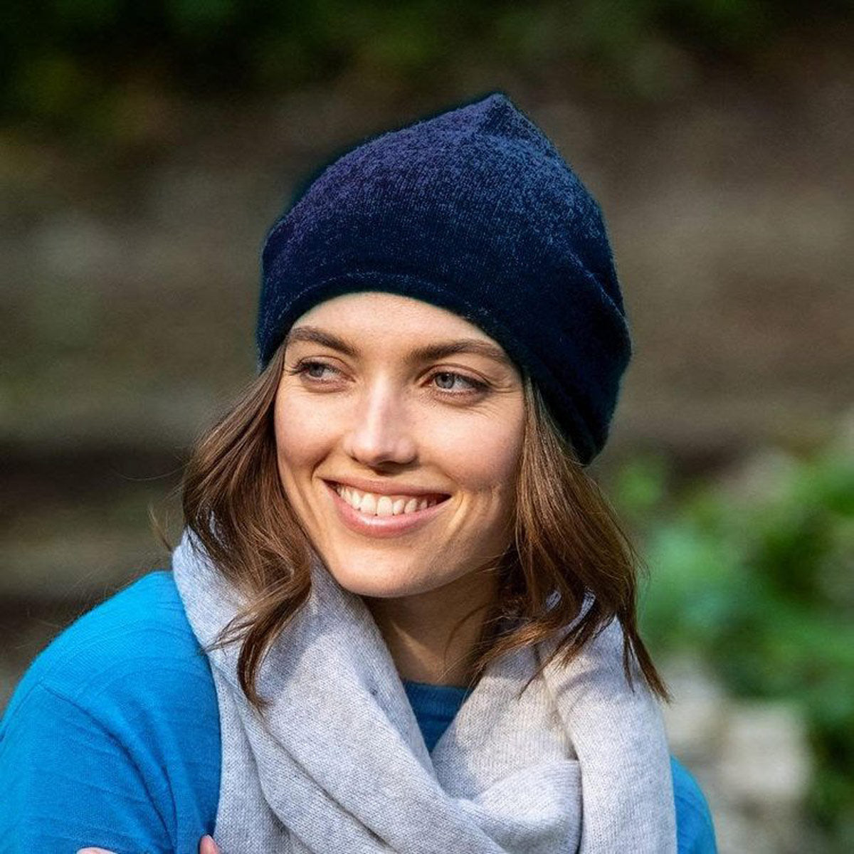 Navy Cashmere Knitted Roll Hat