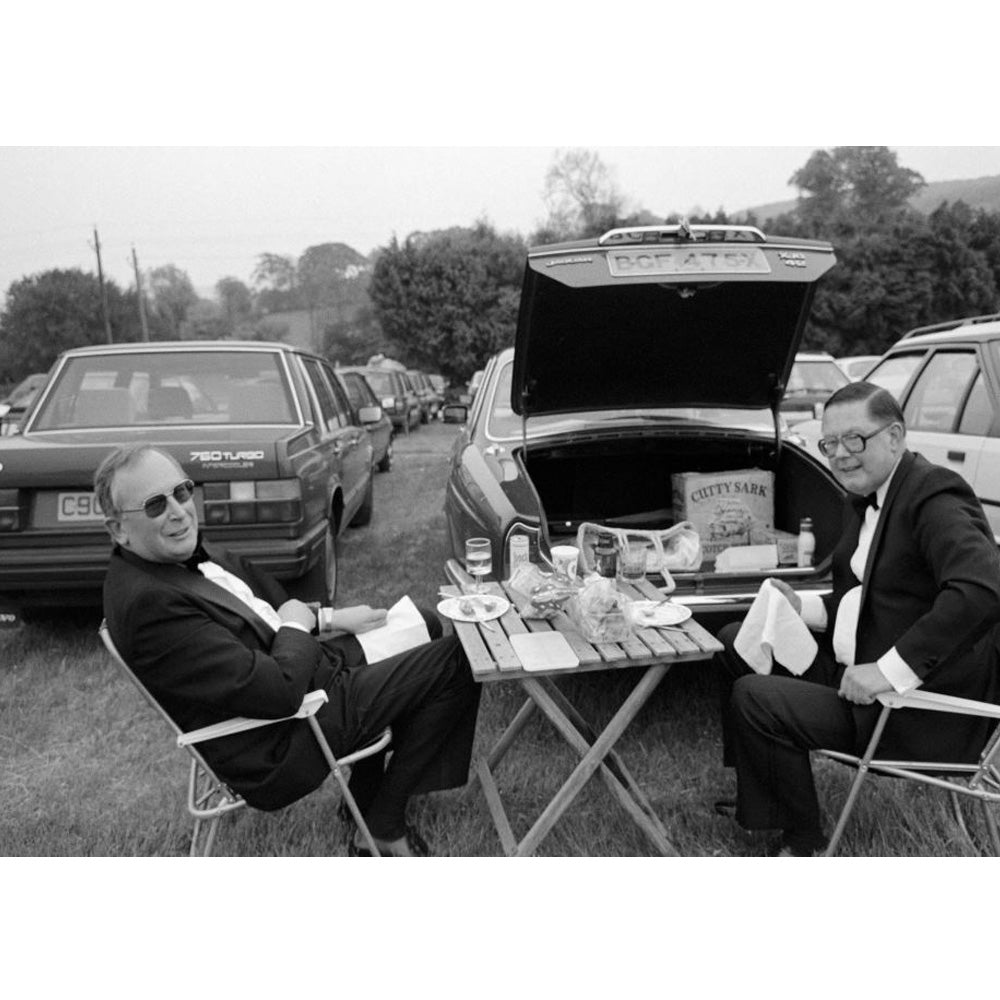 Glyndebourne Picnicking, 1987, Greetings Card