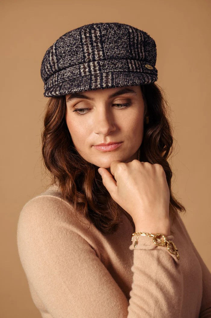 Shipper Navy & White Cap