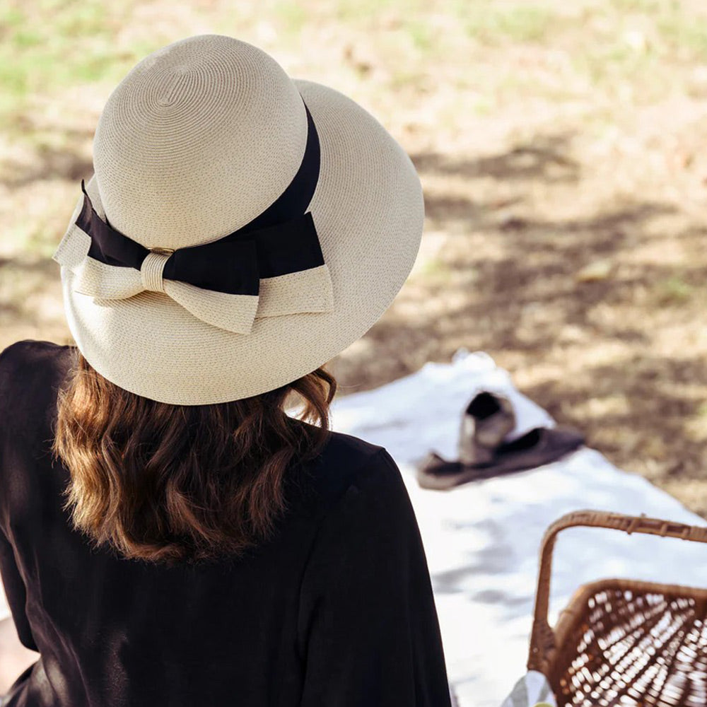 Tara Black & Natural Bow Hat
