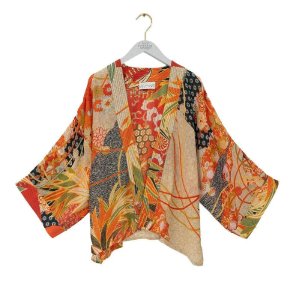 Fans Scarlet Kimono