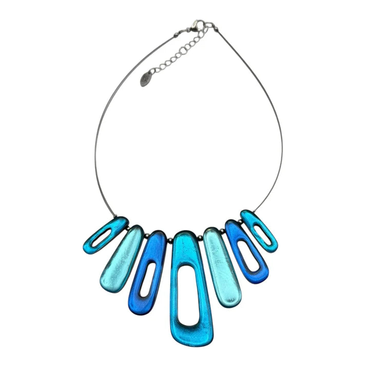 Turquoise Elongated Shiny Necklace
