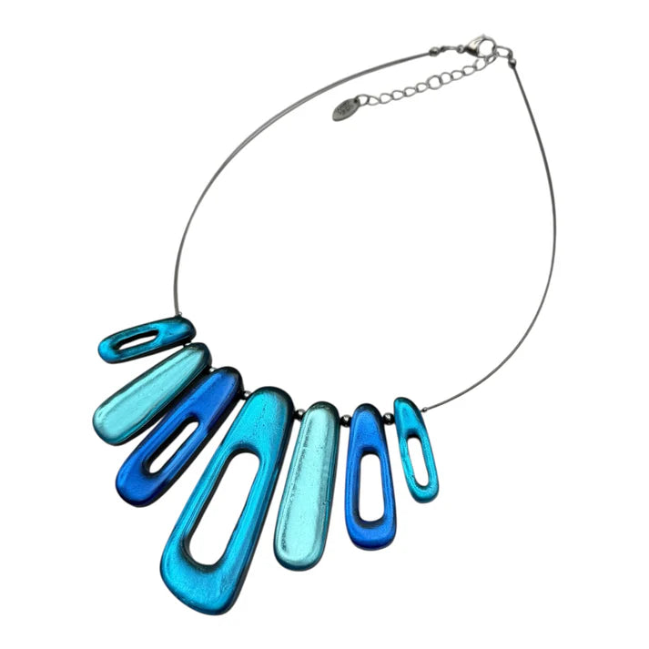 Turquoise Elongated Shiny Necklace