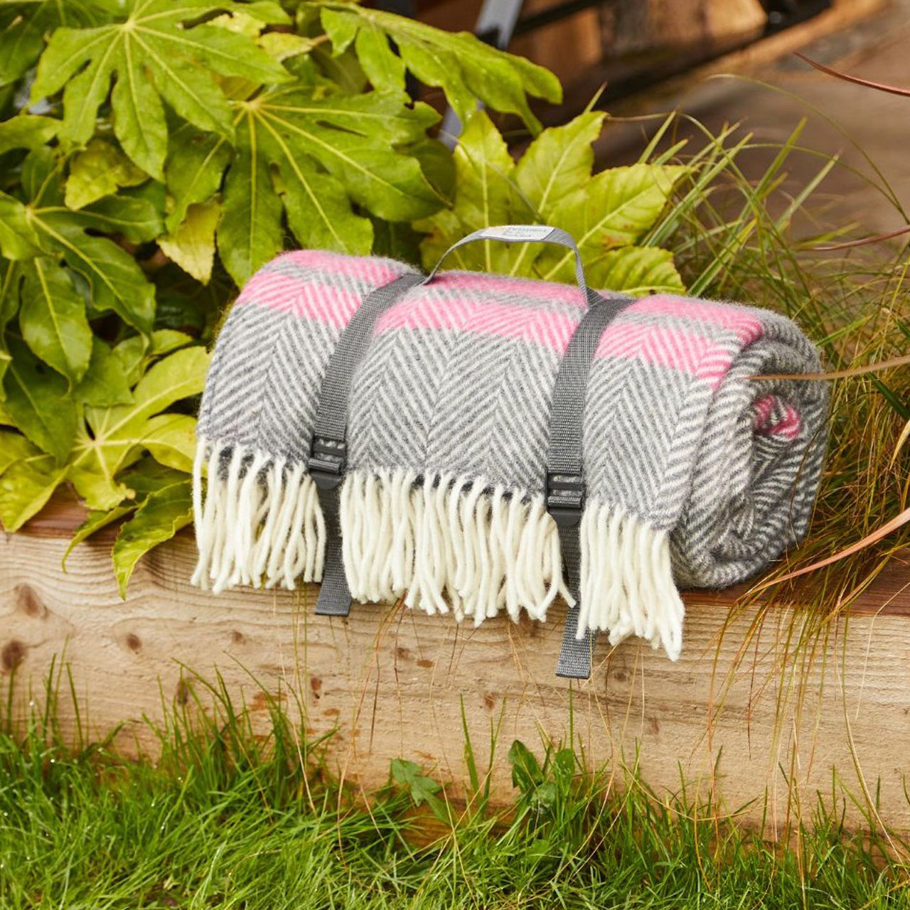 Pure Wool Fishbone Two Stripe Grey & Pink Picnic Rug Glyndebourne Shop