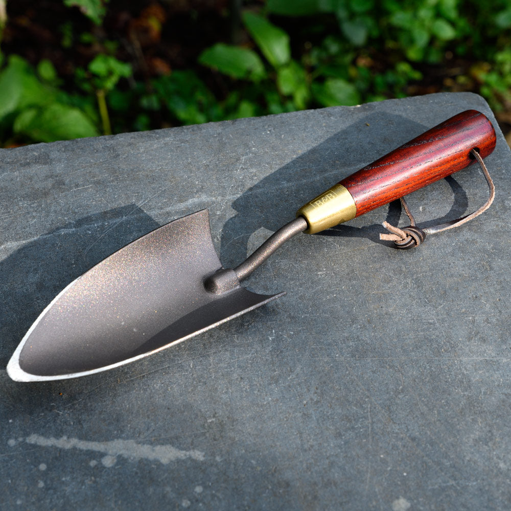 Estate Gardening Trowel