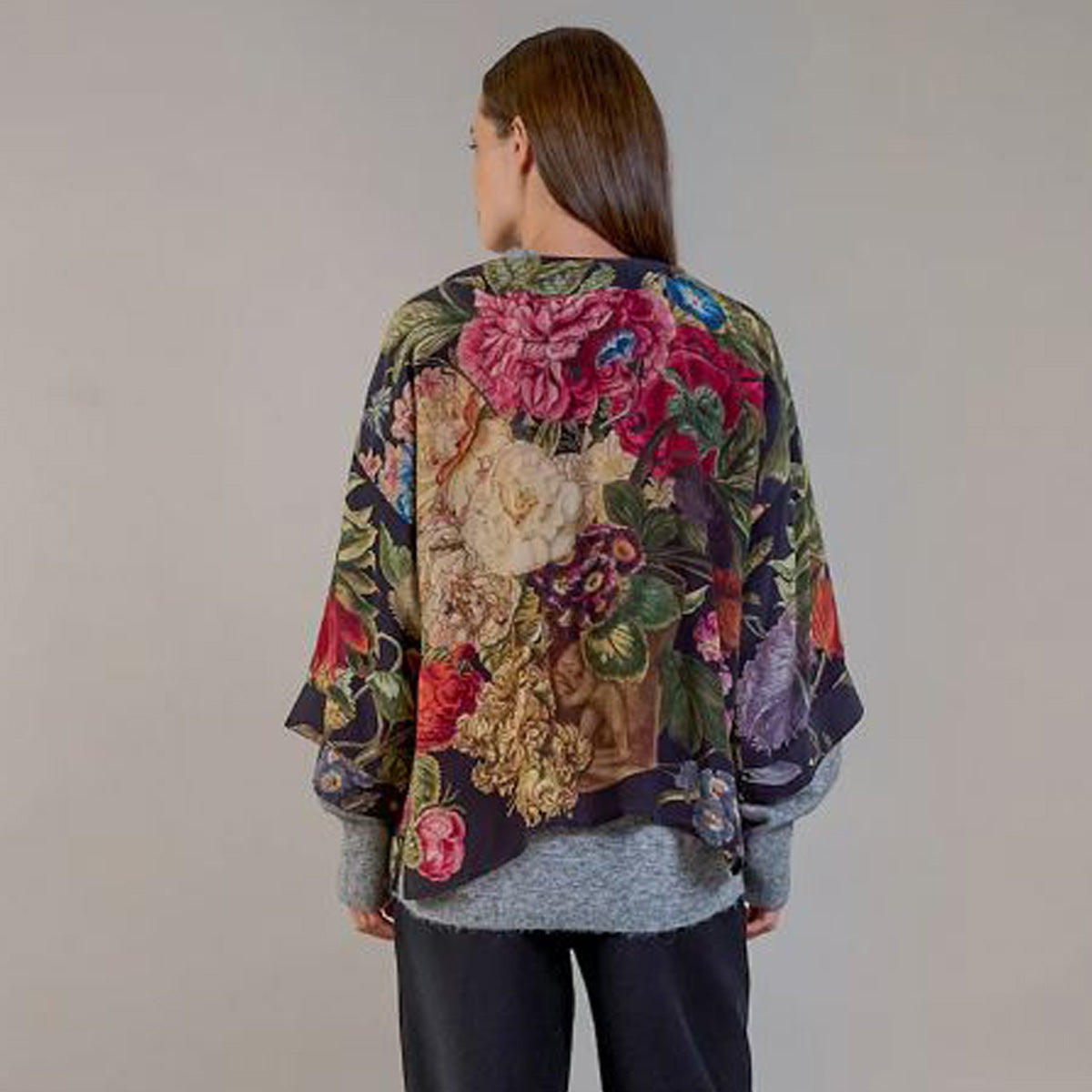 Primula Black Crepe Kimono