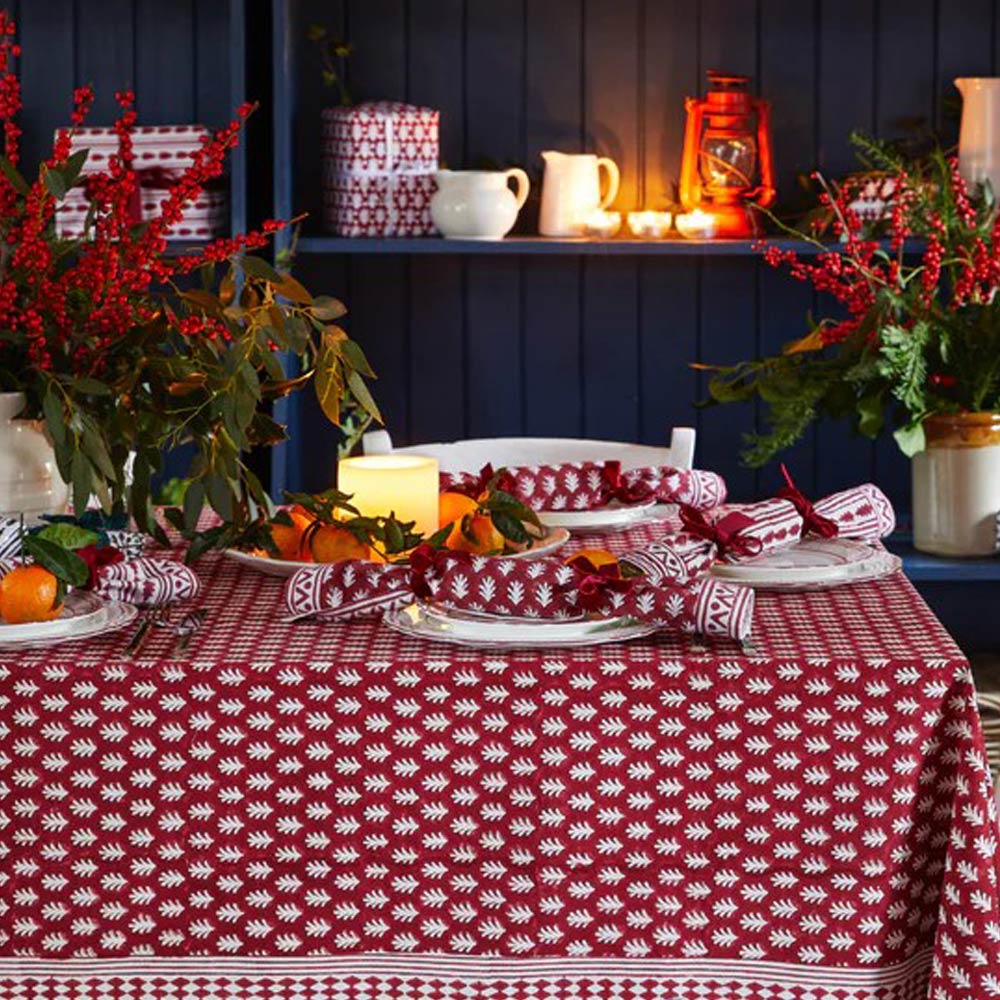 Red Acorn Cotton Napkin